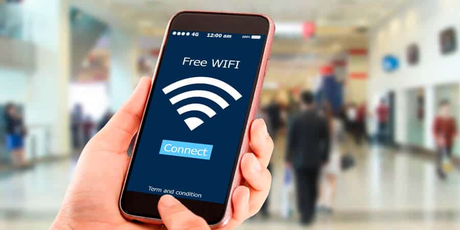 Experts urge caution when using public Wi-Fi