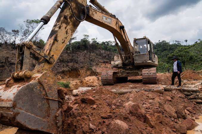 Chinese mining firms refusing to meet local suppliers for local content law implementation