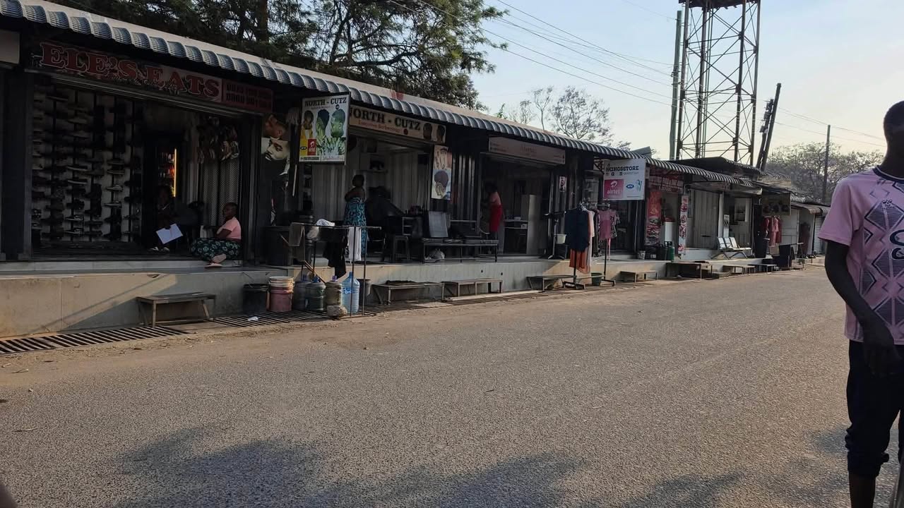 The Lusaka City Council has announced that it will carry out the demolition of illegal Structures along Chozi Road in Northmead.