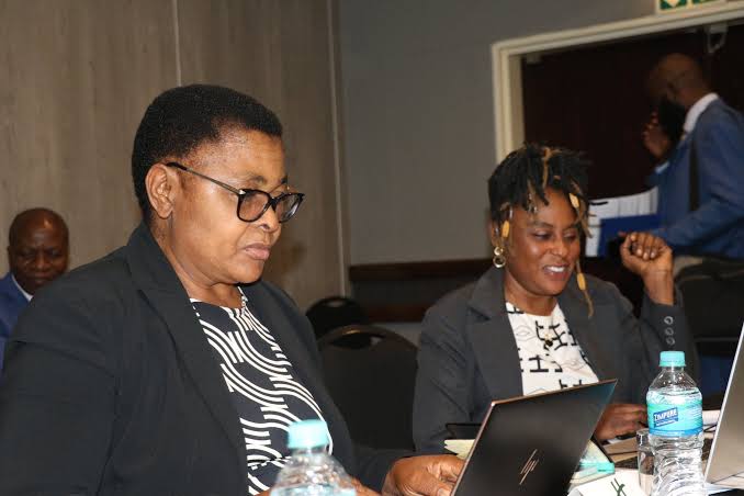 Zambia : Gender Division, NGOCC Track Health, Agriculture Budgets